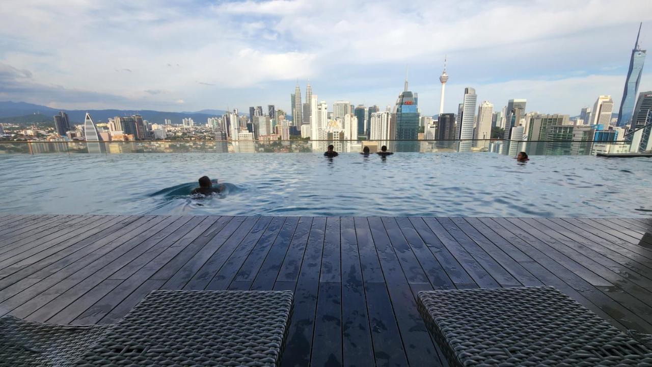 Suites & Residences @ Regalia By Plc Kuala Lumpur Esterno foto