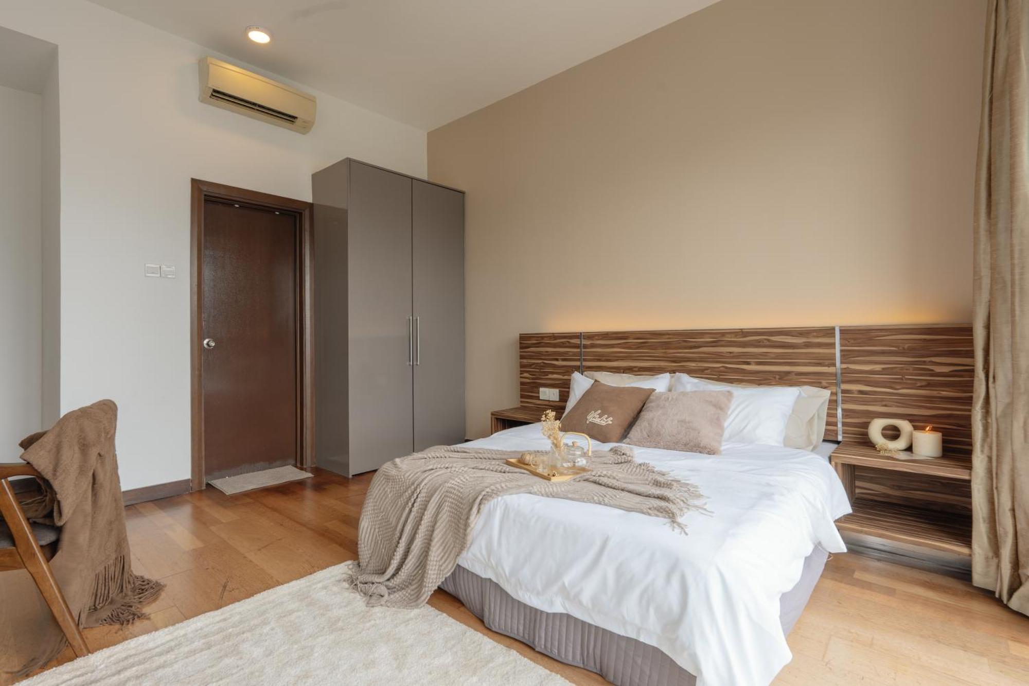 Suites & Residences @ Regalia By Plc Kuala Lumpur Esterno foto