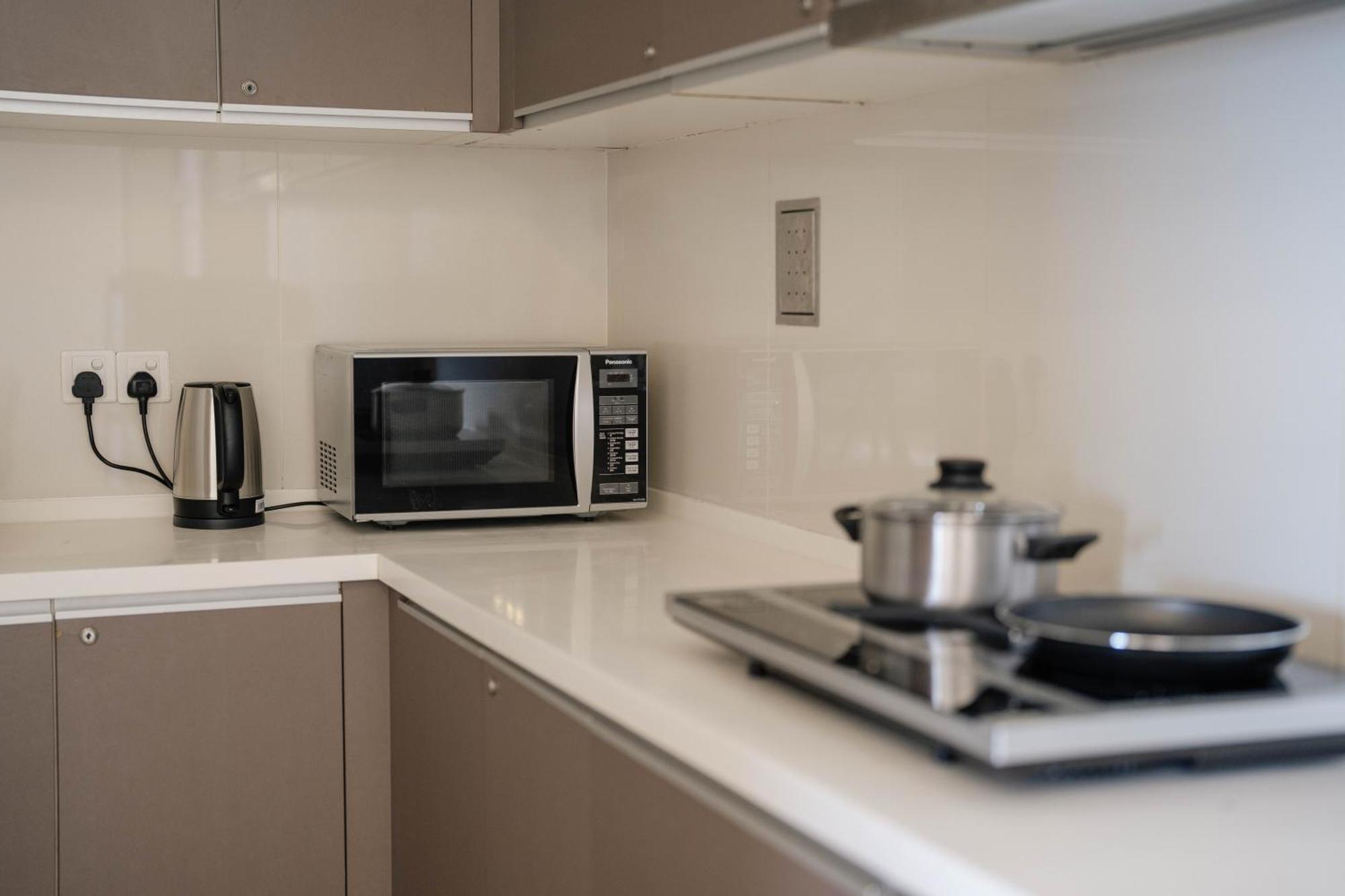 Suites & Residences @ Regalia By Plc Kuala Lumpur Esterno foto
