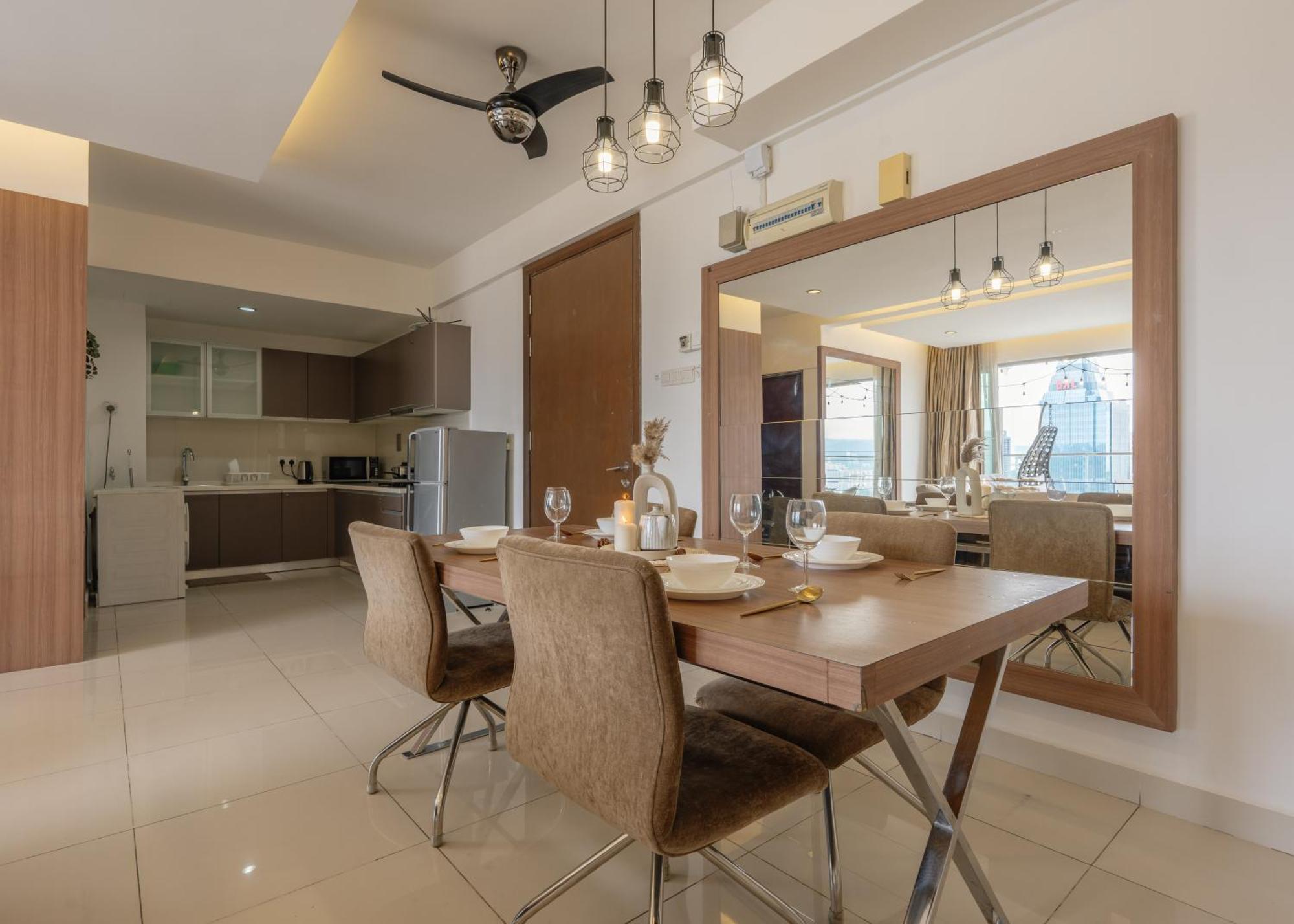 Suites & Residences @ Regalia By Plc Kuala Lumpur Esterno foto